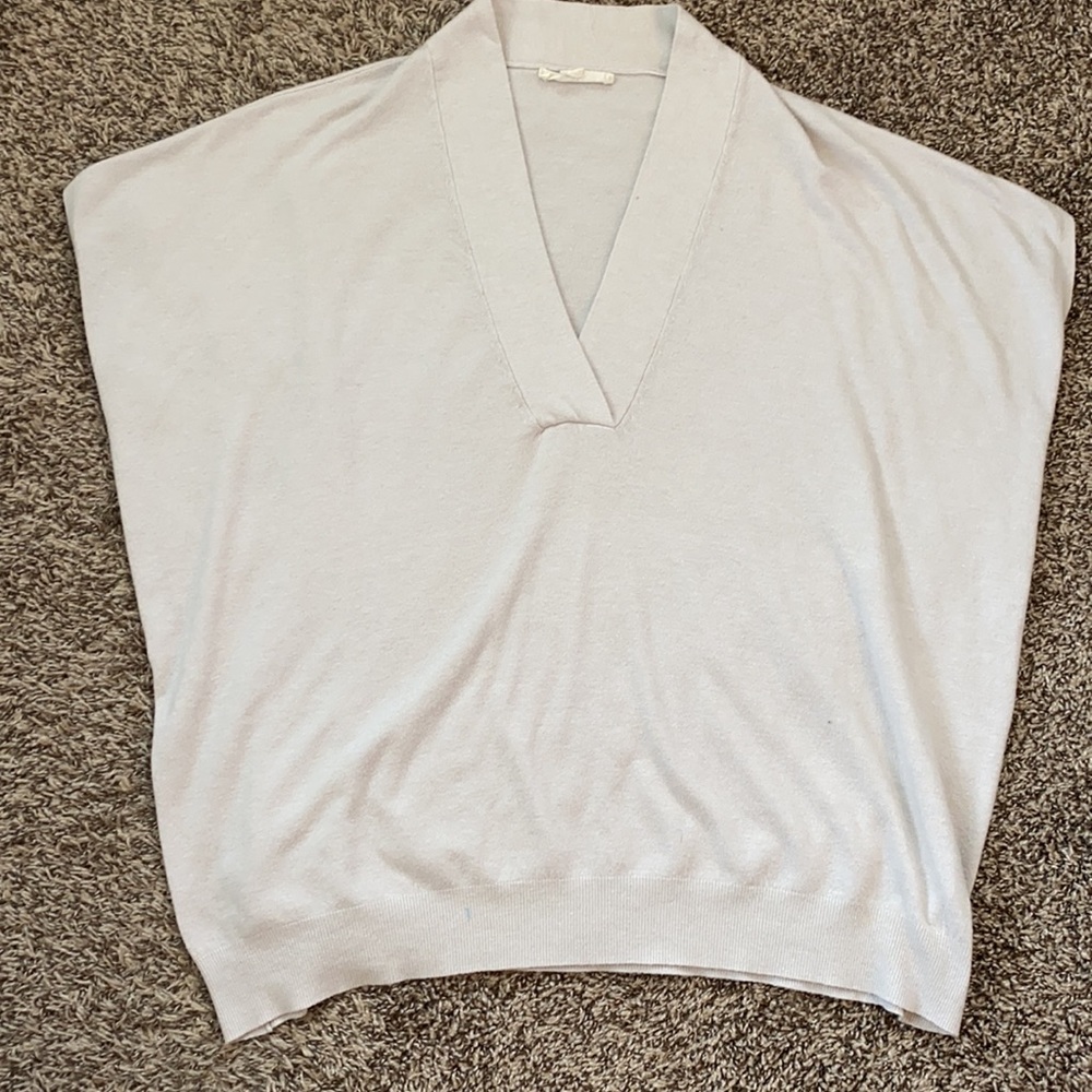 Women’s Cream Top